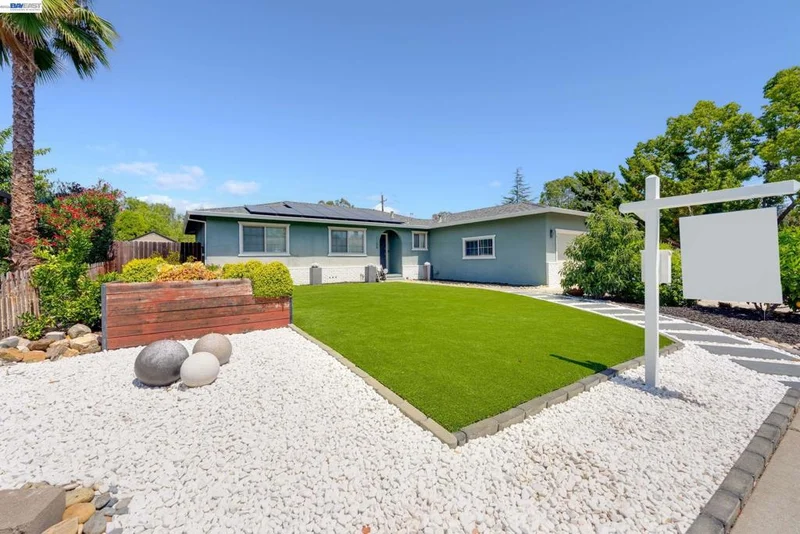 Photo 2 of 1158 Polson Cir