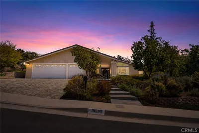 18590 Calle Vista Circle