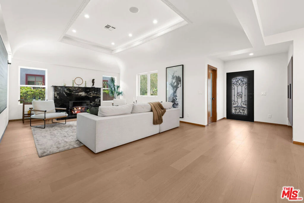 Interior 1