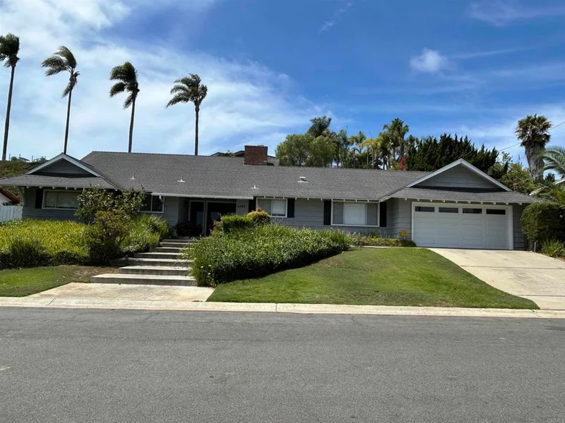 3495 Ridgecrest Dr.