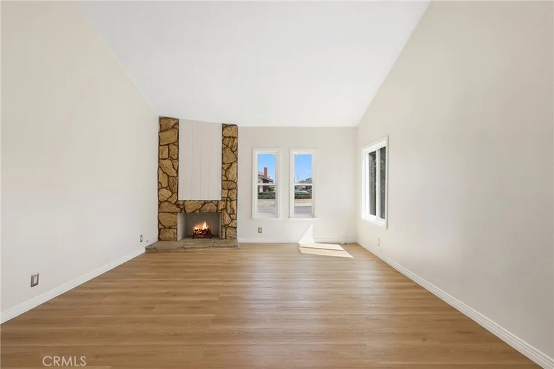 Photo 2 of 4672 Elben Drive