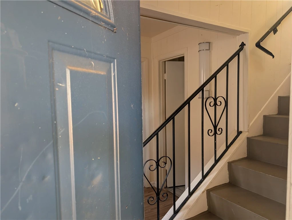 Interior 2