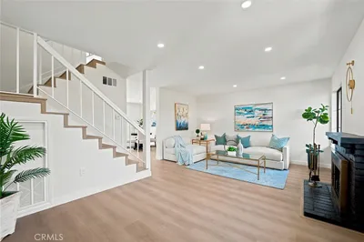 1700 W Cerritos 206 photo 2