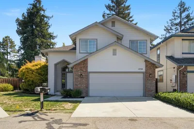 1230 Pennyroyal Terrace