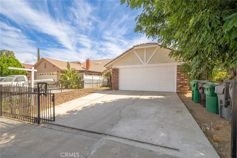 Photo 2 of 25177 Dana Lane