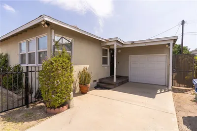 14300 S Ainsworth