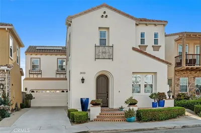 3933 Diamond Hill