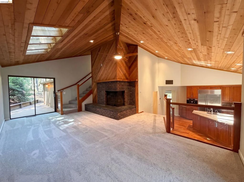 Interior 2