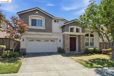 327 Hawk Ridge Dr