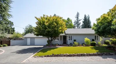 1265 Golden Way