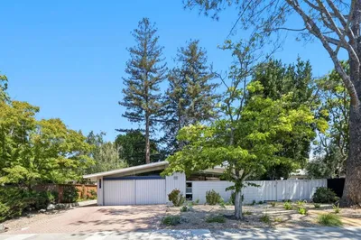 4055 Ben Lomond Drive
