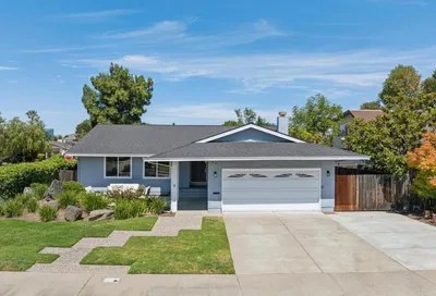451 Neptune Drive