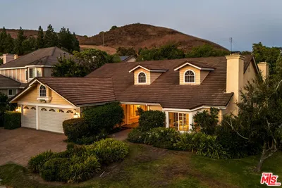 5744 Hempstead Drive