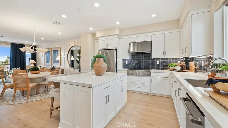 Photo 2 of 1786 Lychee Street