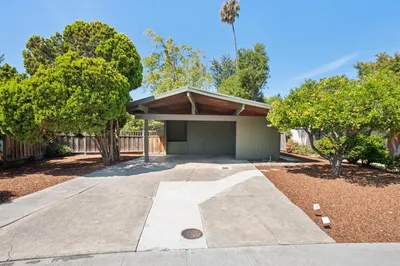 938 Van Auken Circle