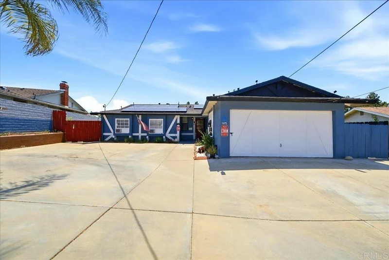 Photo 2 of 1475 Lily Avenue