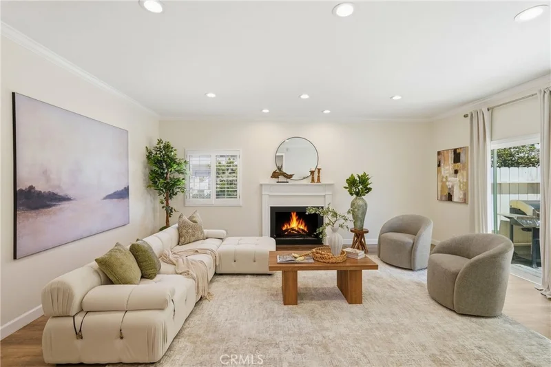 1433 S Beverly Drive