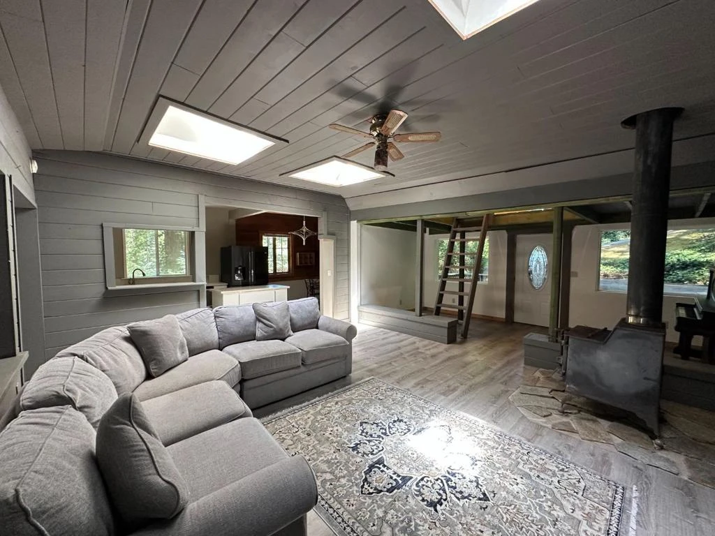 Interior 1