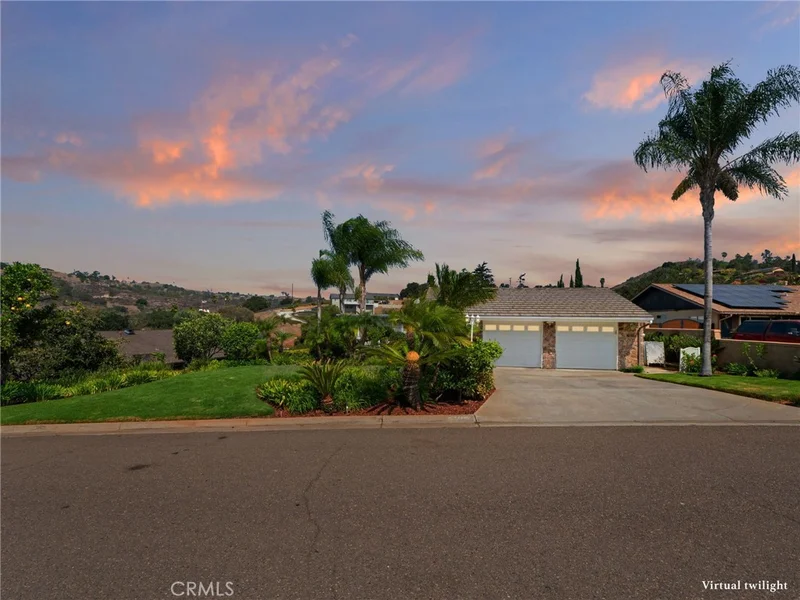 Photo 2 of 3514 Laketree