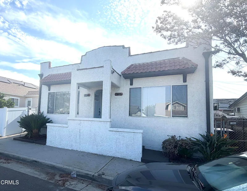156 S Pacific Avenue