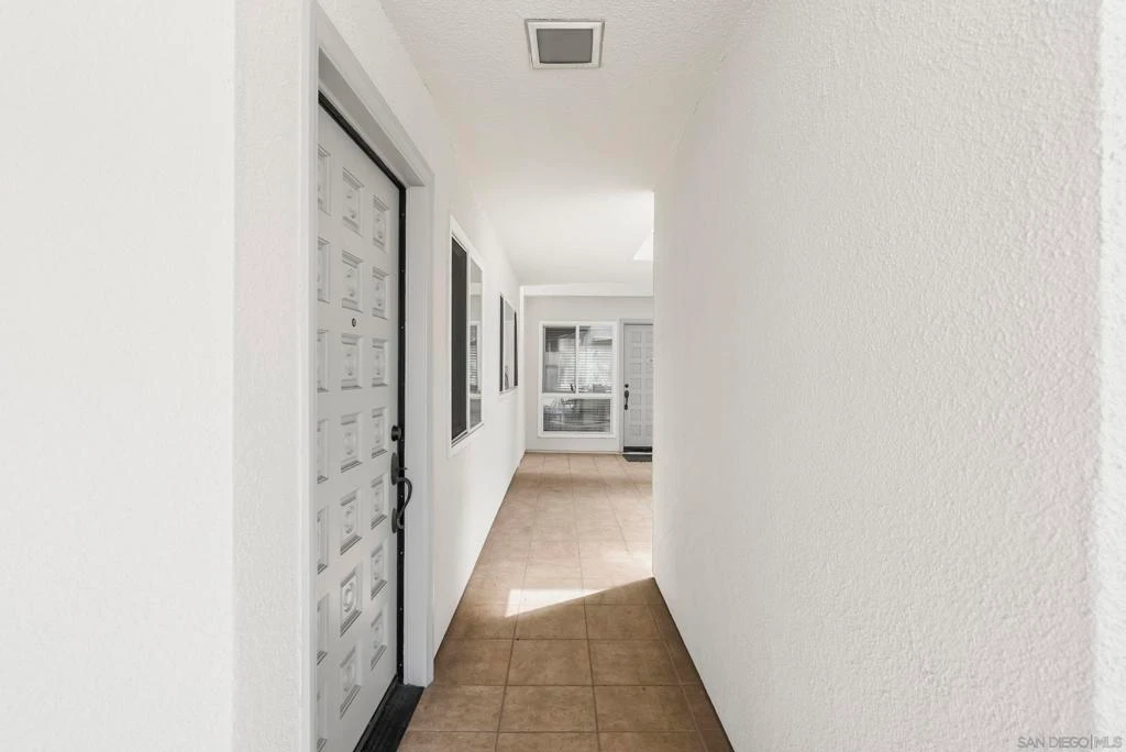 Interior 2