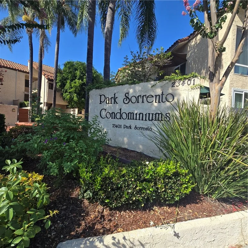 23401 Park Sorrento 50