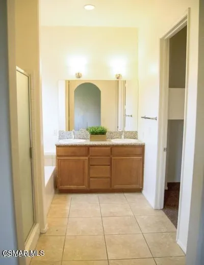 1472 Patricia Avenue 7 photo 2