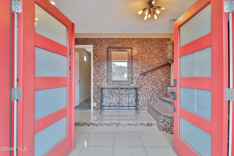 5141 Elvira Road photo 2