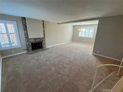 1827 Wellspring photo 2
