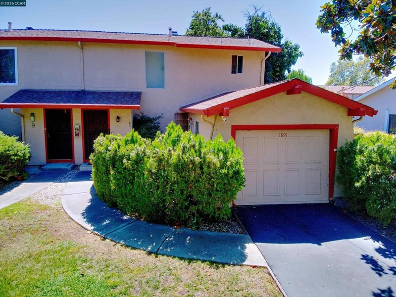 Photo 2 of 1891 Landana Dr C