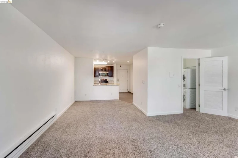Photo 2 of 6400 Christie Ave 3206