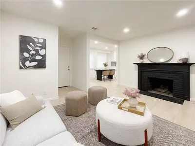 877 W Edna photo 2