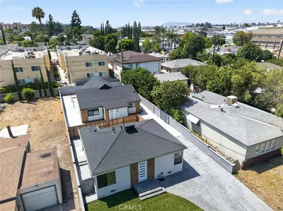 2327 N Naomi Street photo 2