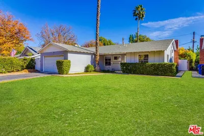 6966 SEDAN Avenue photo 2