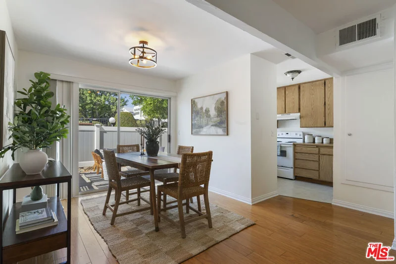 Photo 2 of 18515 Mayall Street K