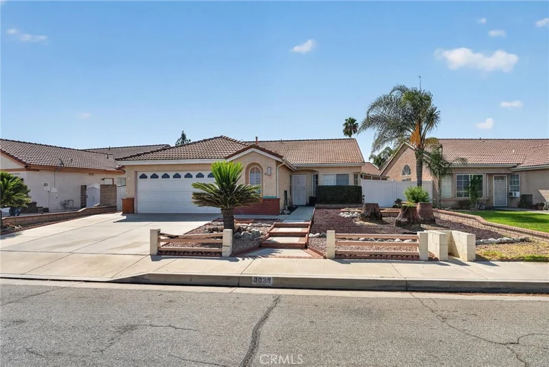 Photo 2 of 3039 Cypress Street