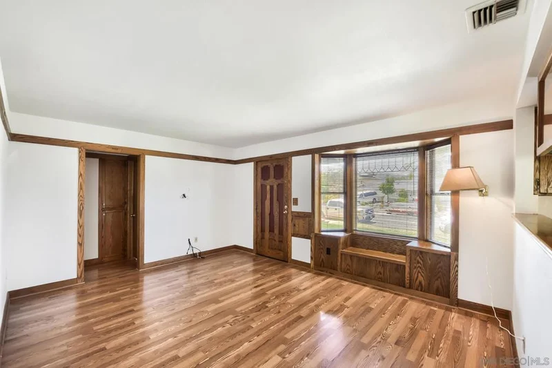 Photo 2 of 9427 WEST HEANEY CIR