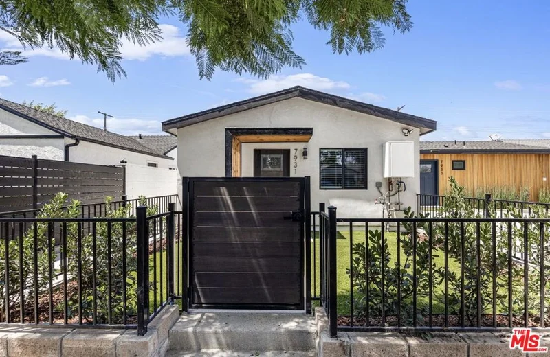 7931 Zelzah Avenue