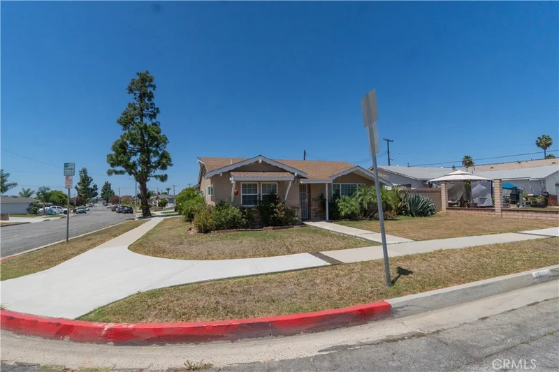 Photo 2 of 11629 Santa Gertrudes Avenue