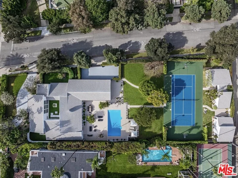 624 N Beverly Drive
