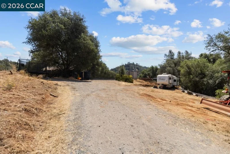 Photo 2 of  Magic Ring Rd