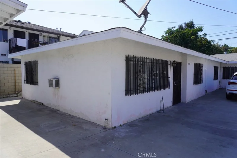 3509 Marmion Way photo 2