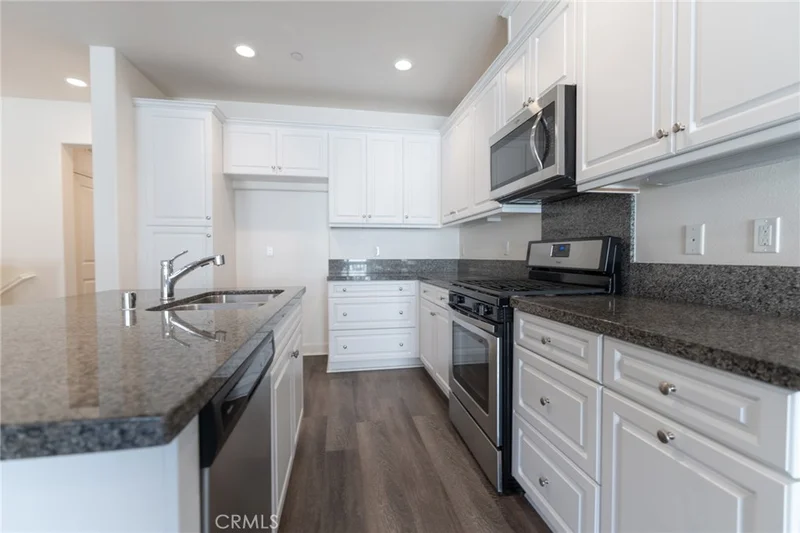 3120 E Yountville 5