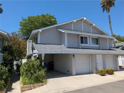 25255 Avenida Dorena