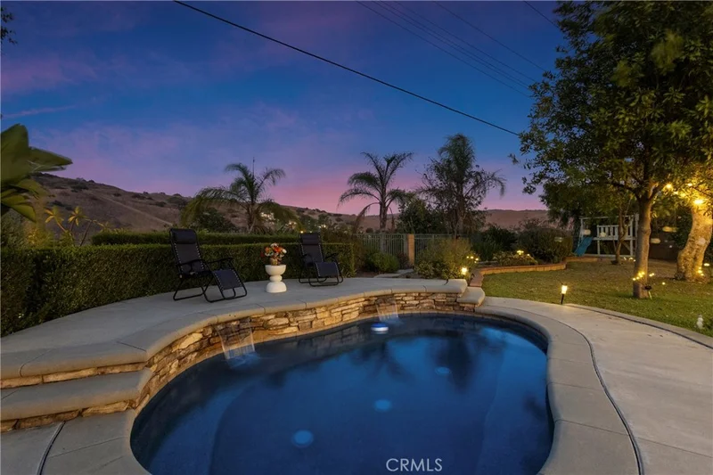 Photo 2 of 220 Copa De Oro Drive