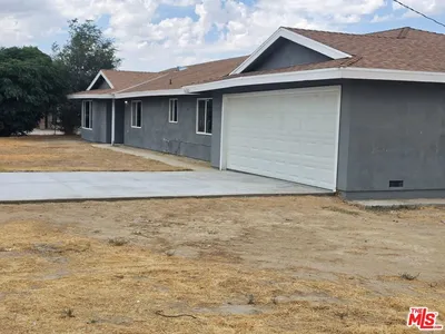 10107 E Avenue R14