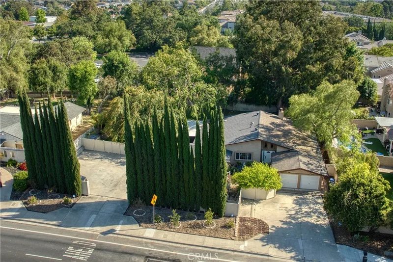 2234 E Hillcrest Drive