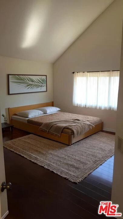 Interior 3