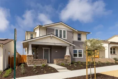 625 Santa Lucia Way