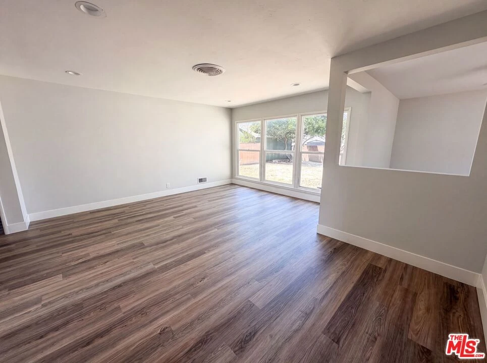 Interior 2